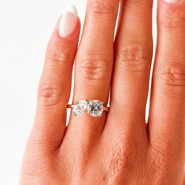 Pear shaped moissanite hot sale engagement ring