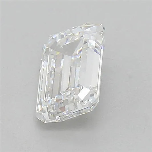 2.71 Carats EMERALD Diamond