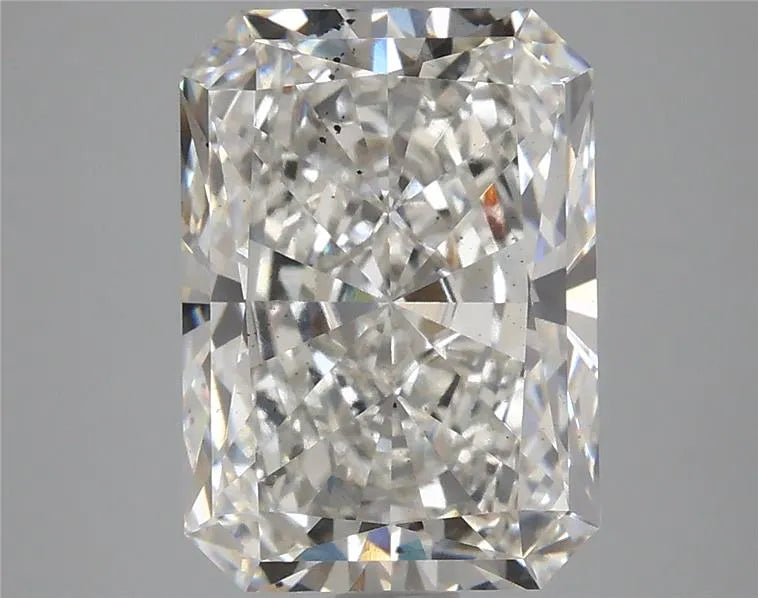 4.32 Carats RADIANT Diamond