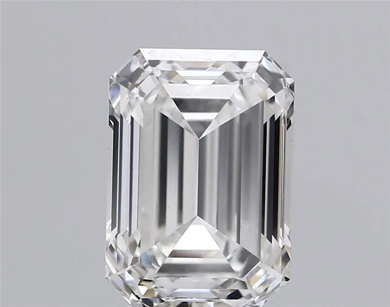 3.61 Carats EMERALD Diamond