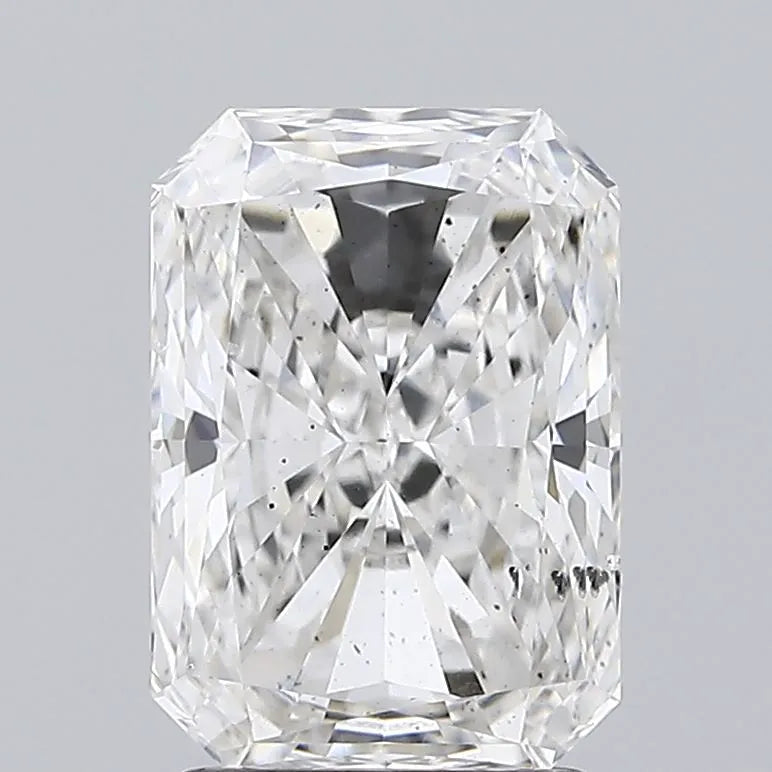 2.2 Carats RADIANT Diamond