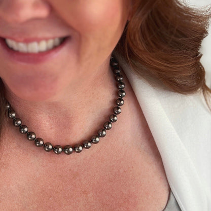 Royal Pearl Tahitian Pearl Ball Clasp Necklace