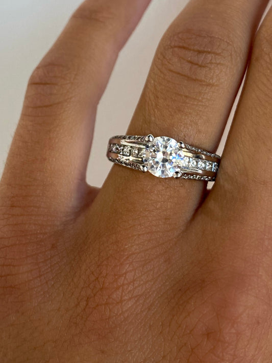 Verragio 18K White Gold Engagement Ring